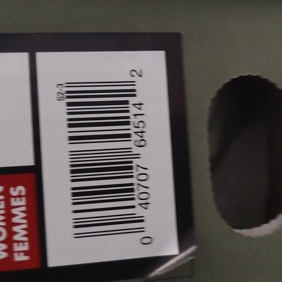 Merrell NWT - Picture 6 of 6